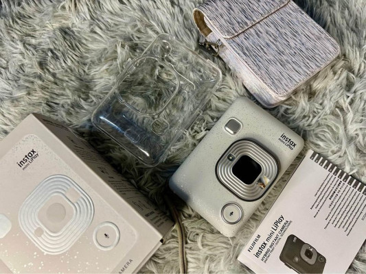 FUJIFILM INSTAX MINI LIPLAY