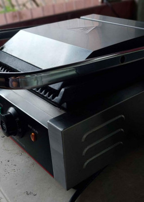 Electric Contact Grill (Panini Grill for shawarma crepe)