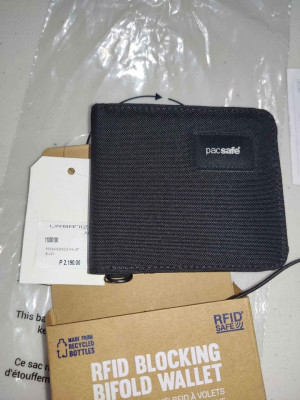 Pacsafe RFID Blocking Bifold Wallet
