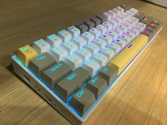 GAMING WIRELESS MECHANICAL KEYBOARD