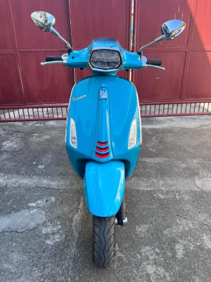 Vespa sprint 2022 audace blue