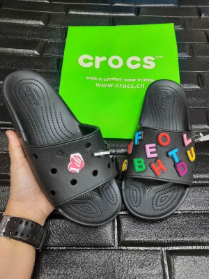 CROCS CLASSIC SLIDES