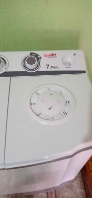 Eureka Washing machine with dryer 7.5 Kg