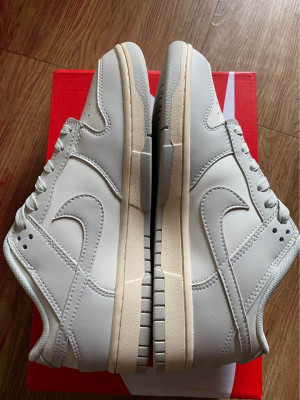 FOR SALE NIKE DUNK LOW LIGHT BONE