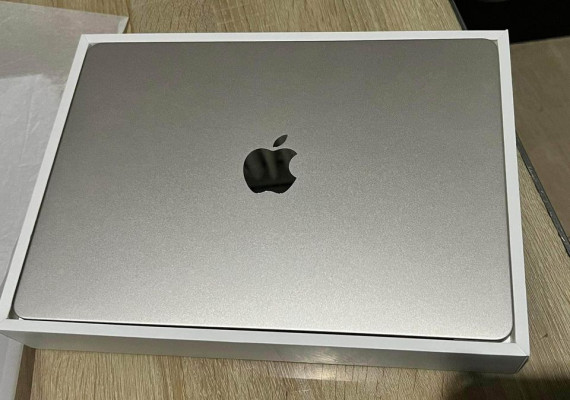Macbook Air M2 (2022)