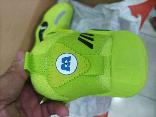 Rare adult size don issue 3 monster inc edition