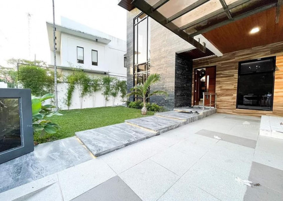 Brand New Modern House and Lot with Swimming Pool for Sale