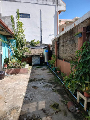 HOUSE AND LOT FOR SALE