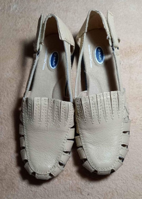 DR SCHOLLS Loafers