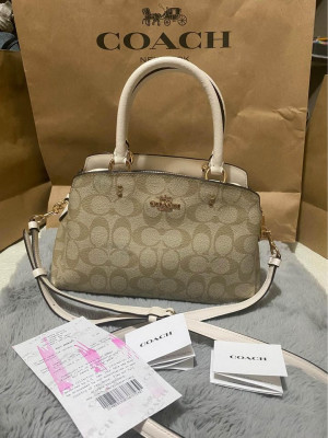 Coach bag authentic from US