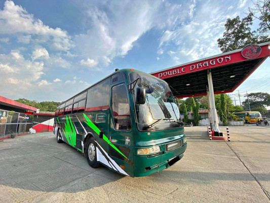 2021 Mitsubishi Expressway bus