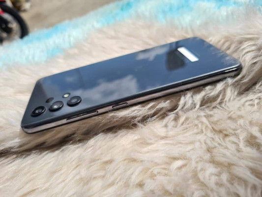 Samsung a32 128GB 8GB RAM