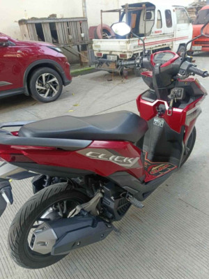 For sale Honda click v3