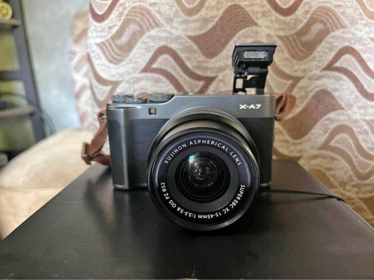 Fujifilm XA7