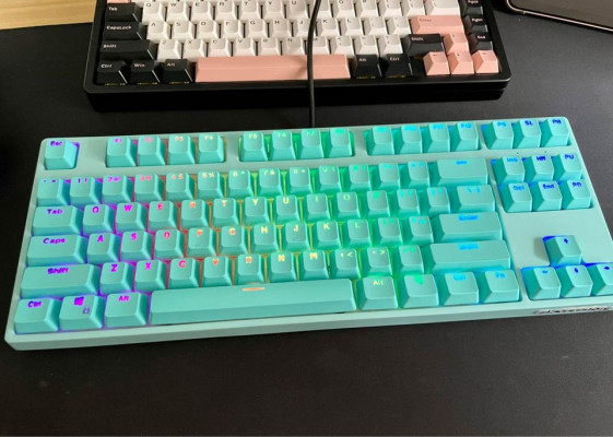 Skyloong Gk87 RGB mechanical kb (hotswap)