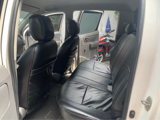 2013 Toyota hilux diesel manual loaded a1con