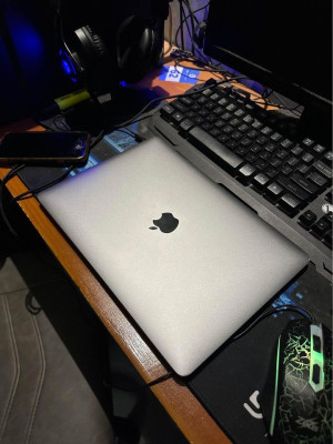 Macbook Pro 13” 2017