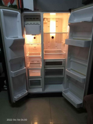 Samsung refrigerator side by side