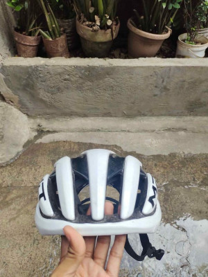 Met Trenta Cycling Helmet Size M