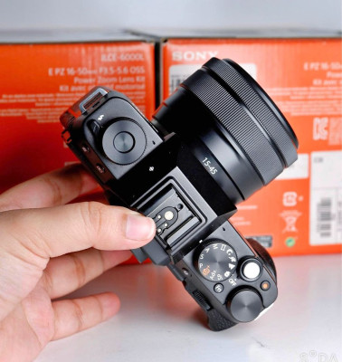 FUJIFILM X-T100 Mirrorless 24MP