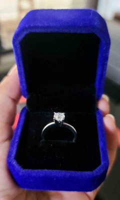 .75 Carat Solitaire Diamond Ring Platinum 900 Size 6.25