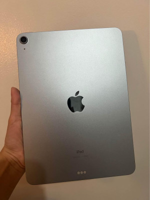 iPad Air 4 64gb (wifi) - sky blue