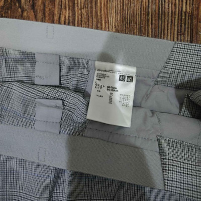 Uniqlo Ezy Ankle Pants