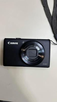 Canon PowerShot S95 Digital Camera