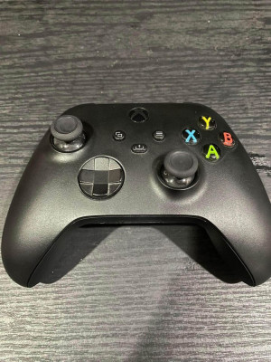 Xbox Series X Wireless Controller With Battery Pack