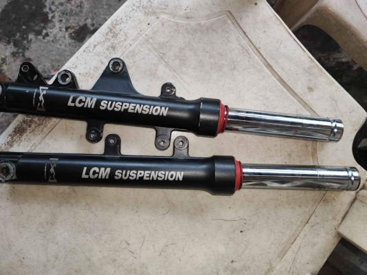 Lcm front shock 33mm for aerox nmax