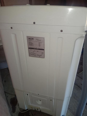 Second hand single tub washing machine