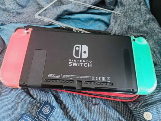 Nintendo Switch V2