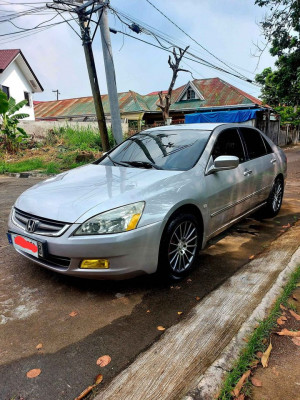 2004 Honda Accord i-VTEC vip automatic (freshness)