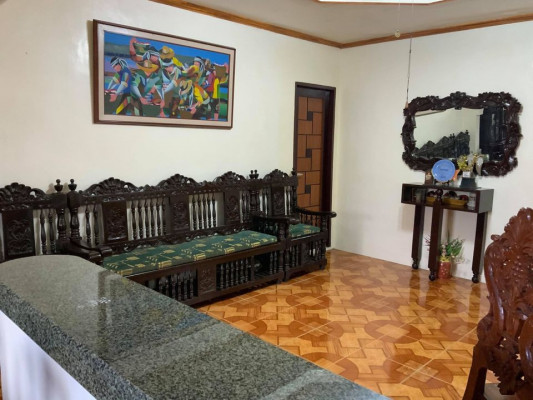 Tagaytay 2 Houses & Lot for Sale