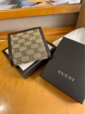 GG- bifold wallet
