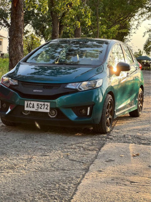 2015 Honda jazz