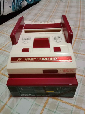 Family Computer (Dummy Display Only)