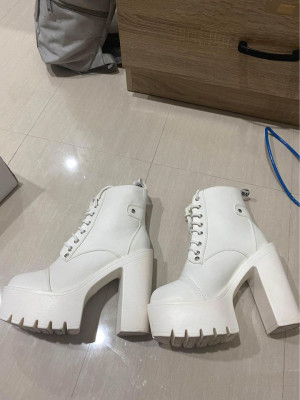 Platform Chunky Heeled Boots