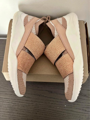 Clark’s Blush Loafer Shoes