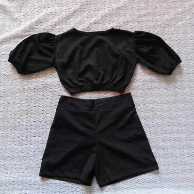PUFF SLEEVE TOP WITH SHORT