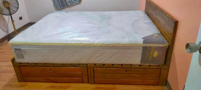 Bed Frame (queen and full)