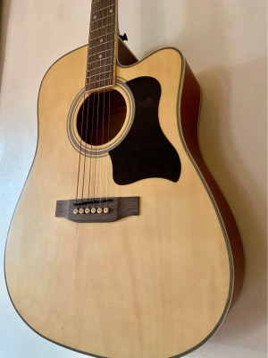 MartinLee Acoustic guitar
