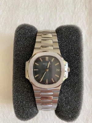 Patek Philippe 5800
