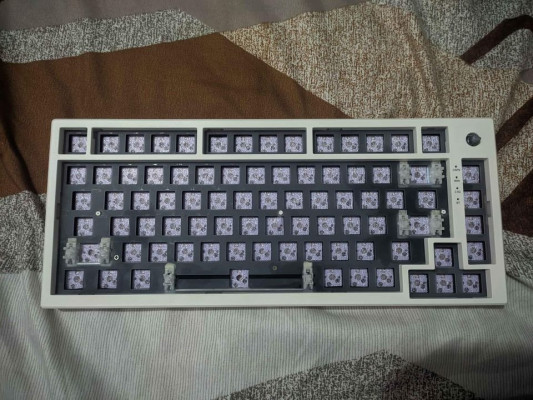 Feker Ik75 Pro Tri Mode (Fully Modded) w/ Lubed Akko V3 Cream Yellow