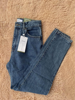 Bershka mom jeans highwaisted denim 24-36