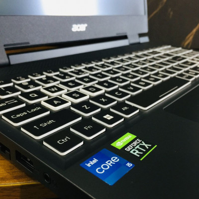 Gaming Laptop Nitro 5 - 50YE i5 12th Gen