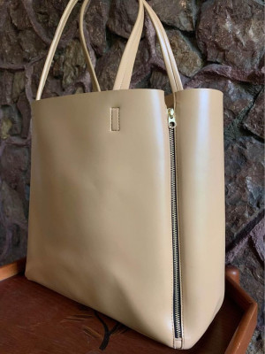 Espandable beige tote bag