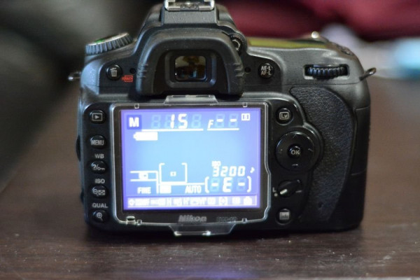 For Sale: Nikon D90 / Nikkor Lens 24-50mm