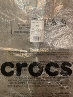 Crocs Platform in Celery [AUTHENTIC] 💚