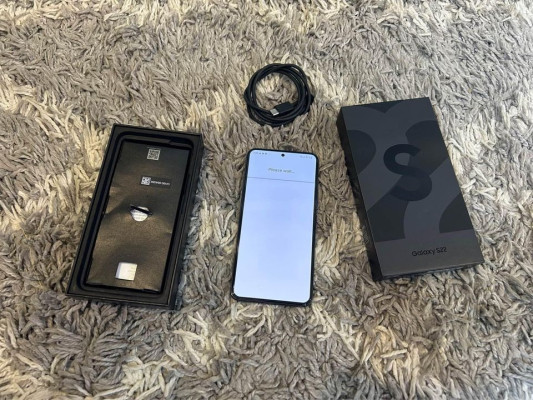 samsung s22 8/256g complete